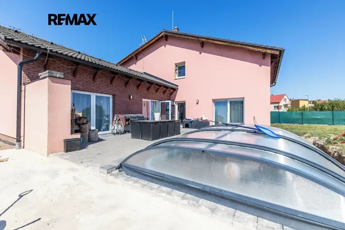 Prodej rodinného domu, Hradečno, 228 m2