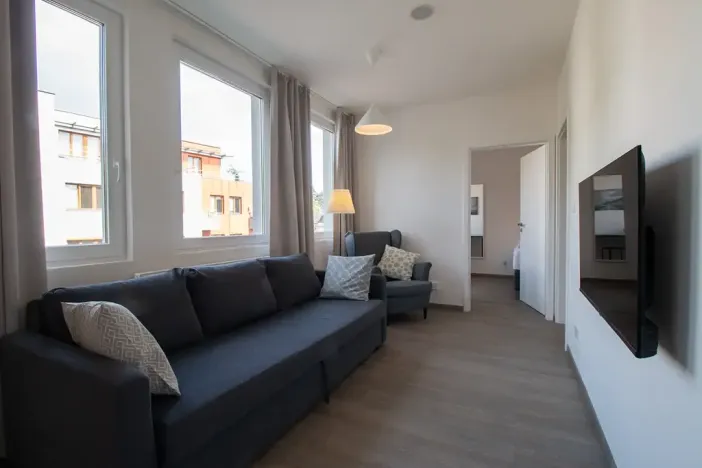 Pronájem bytu 2+kk, Praha - Vinohrady, Perucká, 42 m2