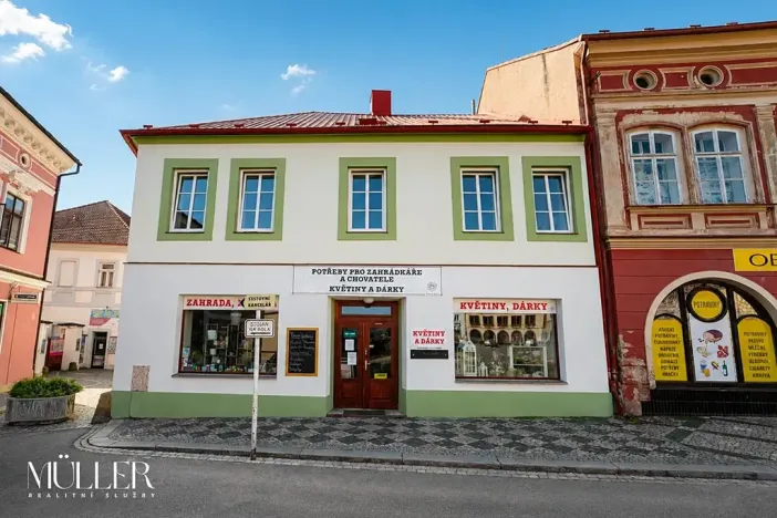 Pronájem bytu 3+1, Dobruška, nám. F. L. Věka, 67 m2