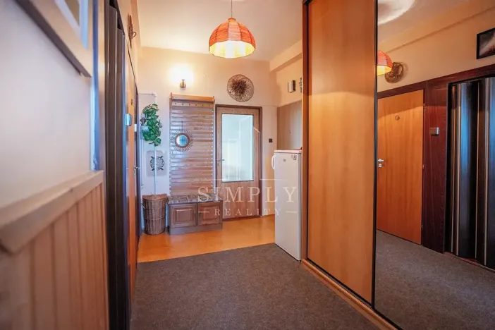 Prodej bytu 2+kk, Praha - Nusle, Zdaru, 44 m2