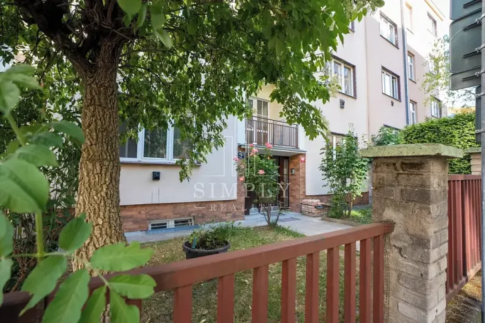 Prodej bytu 2+kk, Praha - Nusle, Zdaru, 44 m2