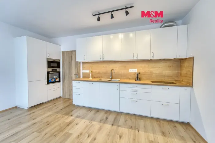 Pronájem bytu 1+kk, Plzeň, Měděná, 41 m2