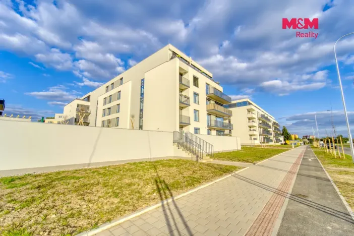 Pronájem bytu 1+kk, Plzeň, Měděná, 41 m2