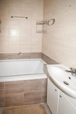 Pronájem bytu 2+1, Kadaň, Chomutovská, 53 m2