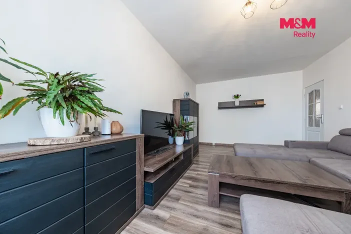Prodej bytu 4+1, Klášterec nad Ohří - Miřetice u Klášterce nad Ohří, Ječná, 78 m2