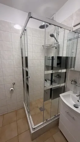 Pronájem bytu 1+1, Hradec Králové, Pospíšilova, 37 m2