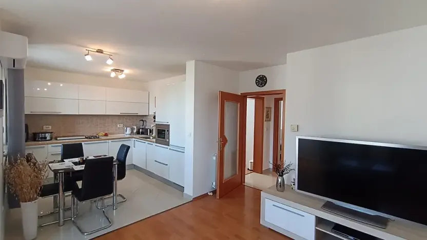 Prodej bytu 3+kk, Pula, Chorvatsko, 70 m2