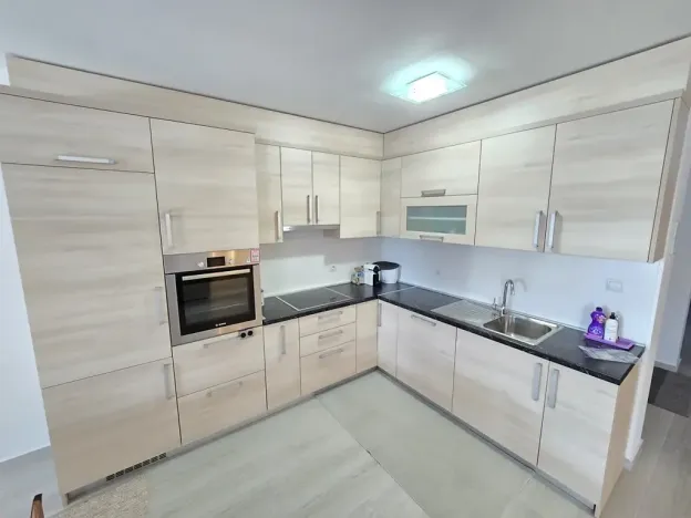 Prodej bytu 4+kk, Pula, Chorvatsko, 103 m2