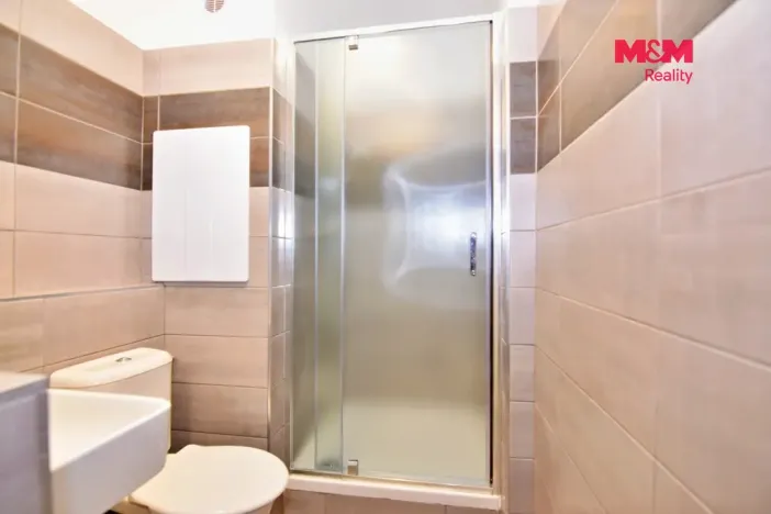 Pronájem bytu 1+1, Děčín - Děčín III-Staré Město, Rakovnická, 36 m2