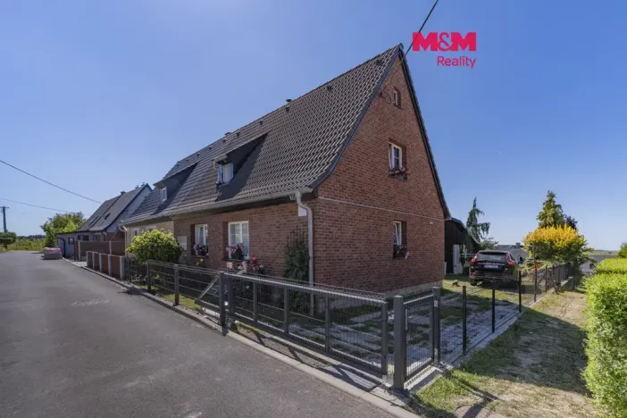 Prodej rodinného domu, Hranice, Na vyhlídce, 180 m2