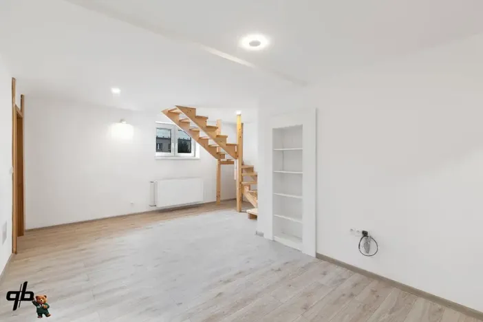 Prodej bytu 3+1, Bílovec, Radotínská, 78 m2