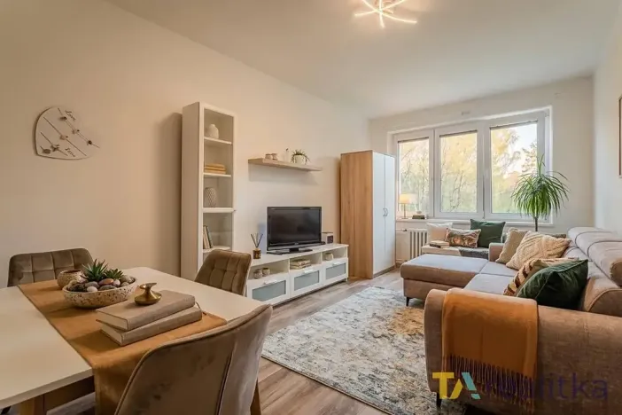 Prodej bytu 3+1, Třinec, Máchova, 69 m2