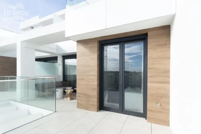 Prodej bytu 4+kk, Denia, Alicante, Španělsko, 102 m2