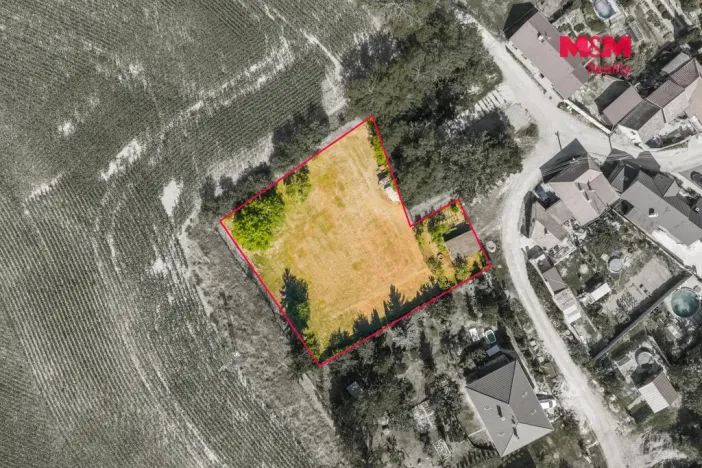 Prodej pozemku pro bydlení, Dřínov, 1356 m2