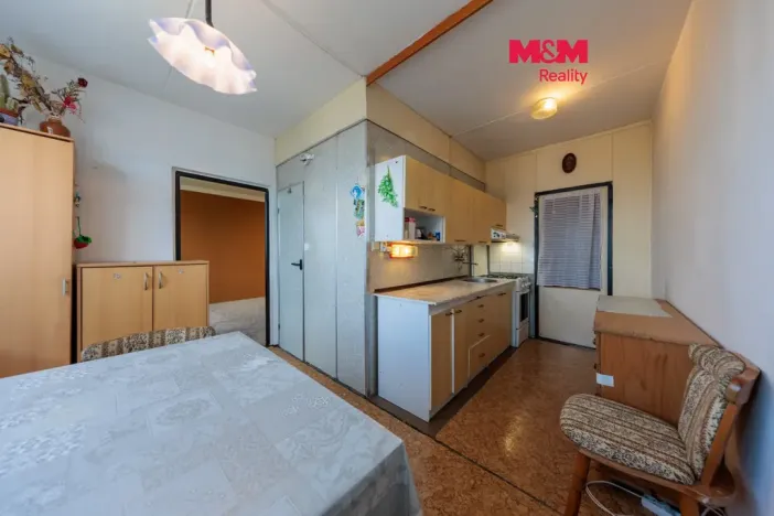 Prodej bytu 2+1, Karlovy Vary - Stará Role, Dvořákova, 65 m2