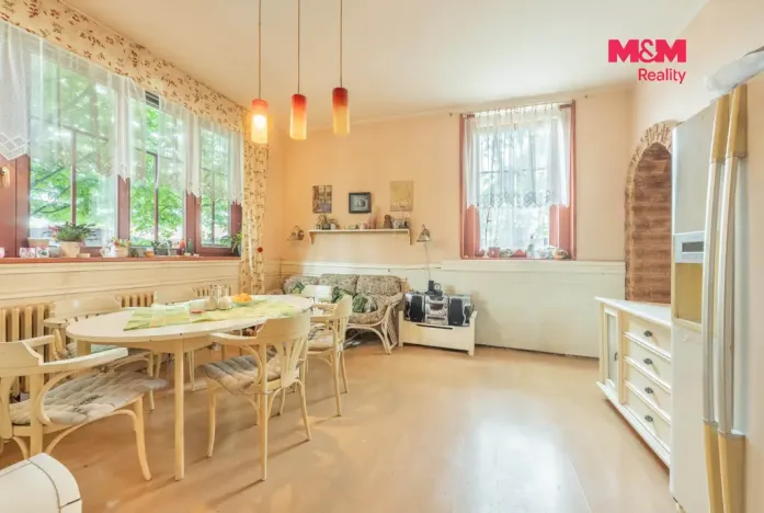 Prodej rodinného domu, Sadská, Pístecká, 220 m2
