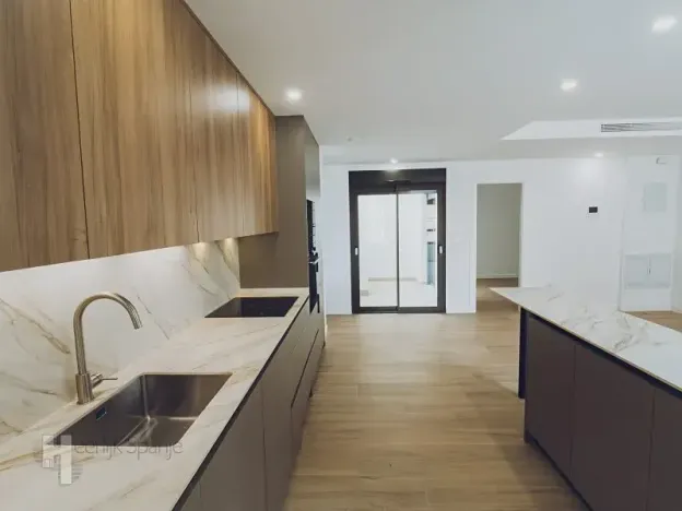 Prodej bytu 4+kk, Redován, Španělsko, 90 m2