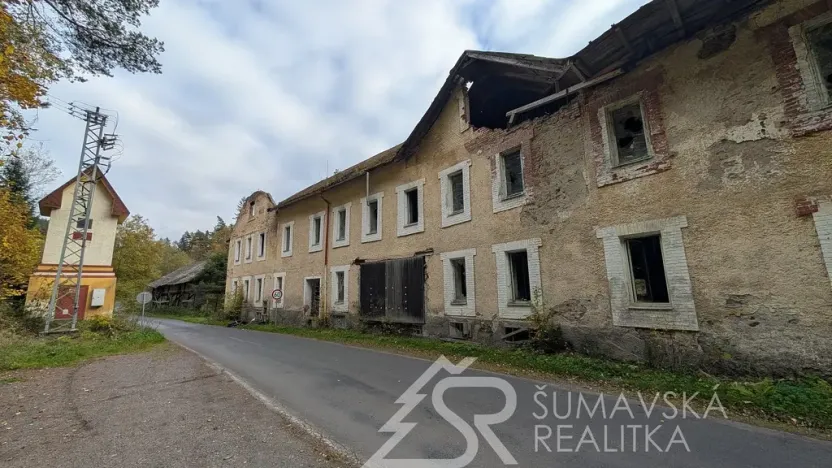 Prodej komerčního pozemku, Rejštejn, Náměstí Svobody, 38182 m2