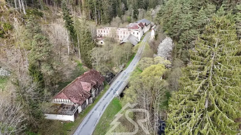 Prodej komerčního pozemku, Rejštejn, Náměstí Svobody, 38182 m2