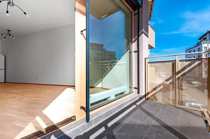 Pronájem bytu 2+kk, Praha - Malešice, Univerzitní, 53 m2