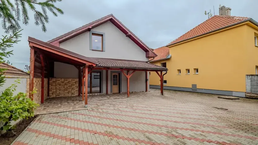 Prodej rodinného domu, Vrbčany, 181 m2