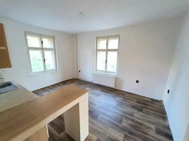 Pronájem bytu 2+1, Děčín, U Dvora, 66 m2