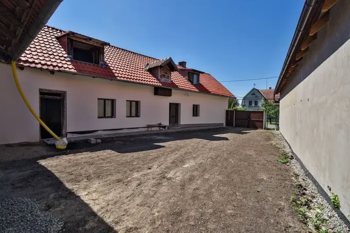 Prodej rodinného domu, Chleby, Průběžná, 199 m2