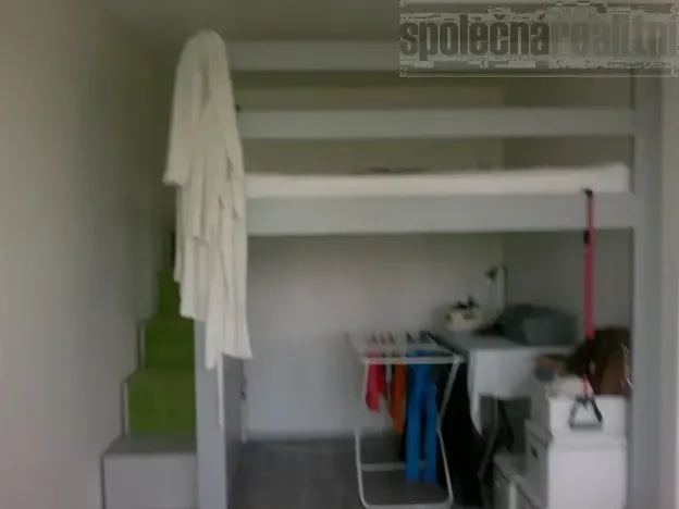 Pronájem bytu 1+kk, Praha - Záběhlice, Topolová, 40 m2