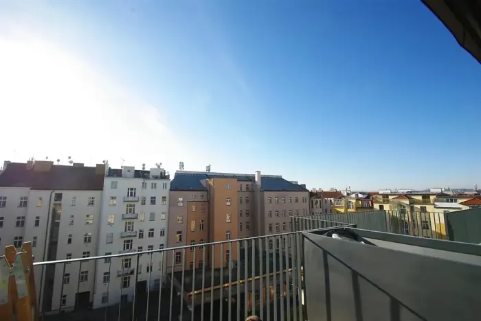 Pronájem atypického bytu, Praha - Vinohrady, Korunní, 82 m2