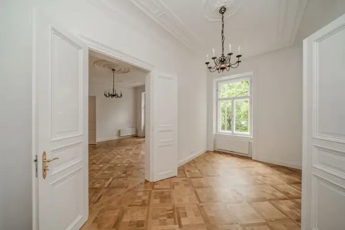 Pronájem kanceláře, Praha - Vinohrady, Italská, 255 m2