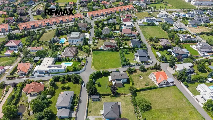 Prodej pozemku pro bydlení, Jesenice, 1345 m2