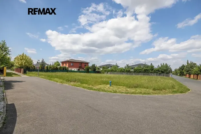 Prodej pozemku pro bydlení, Jesenice, 1345 m2