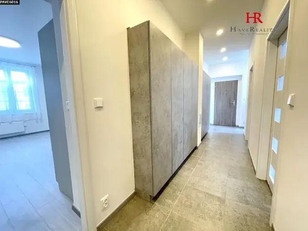 Pronájem bytu 2+kk, Benešov, Husova, 54 m2