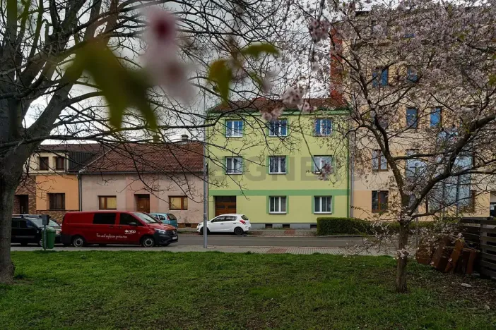 Pronájem bytu 2+1, Pardubice, Železničního pluku, 69 m2