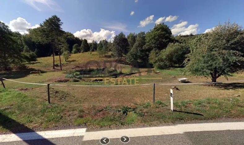 Prodej podílu pole, Hronov, 2202 m2