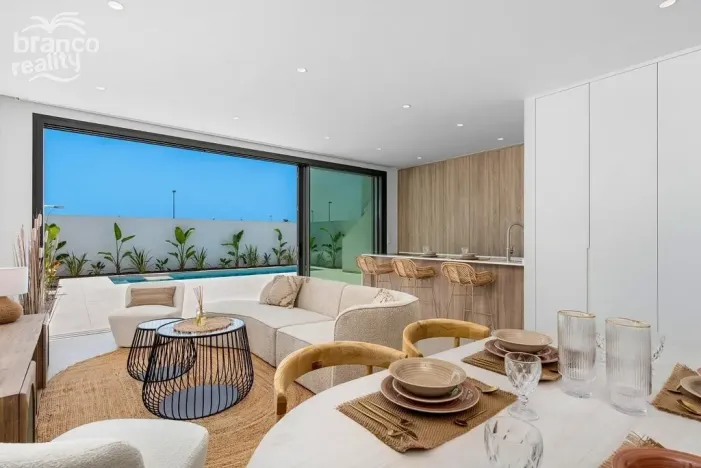 Prodej rodinného domu, Los Alcazares, Murcia, Španělsko, 106 m2