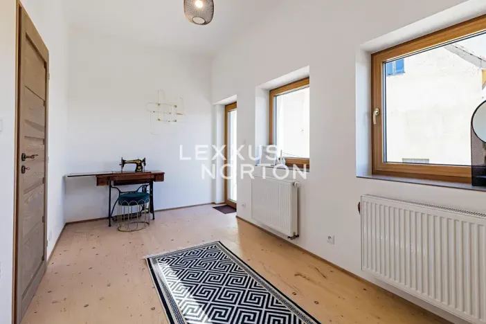Pronájem rodinného domu, Kosoř, Dolejší, 190 m2