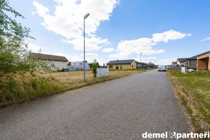 Prodej pozemku pro bydlení, Střítež, 640 m2