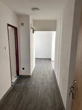 Pronájem bytu 2+1, Chomutov, Pionýrů, 65 m2