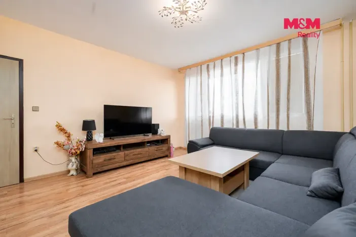 Prodej bytu 3+1, Teplice - Trnovany, U Červeného kostela, 79 m2