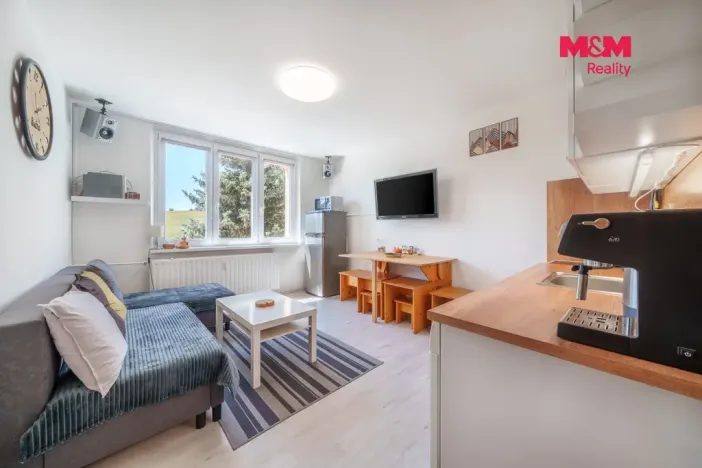 Prodej bytu 2+kk, Kovářská, Sídliště, 36 m2