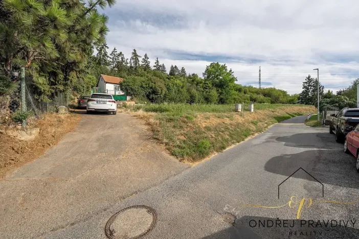 Prodej pozemku pro bydlení, Statenice, K Cihelně, 1601 m2