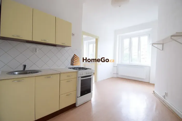 Pronájem bytu 2+kk, Praha - Nusle, Žateckých, 45 m2