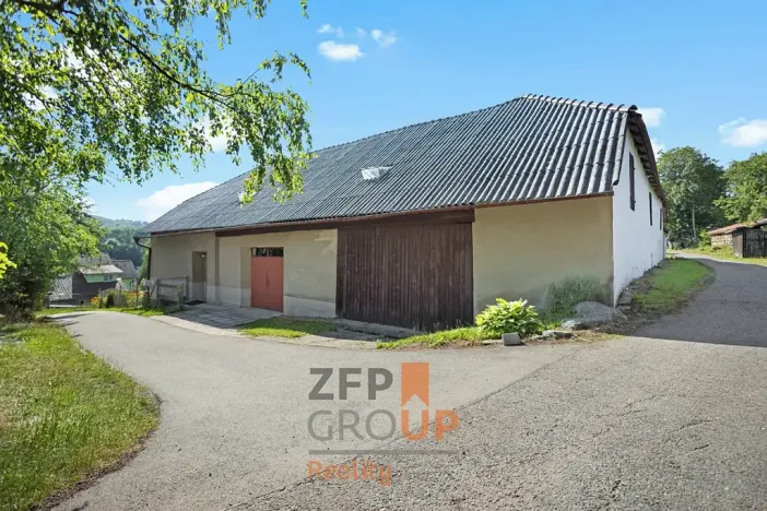 Prodej rodinného domu, Korouhev, 300 m2