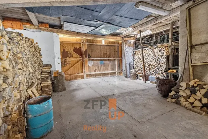 Prodej rodinného domu, Korouhev, 300 m2