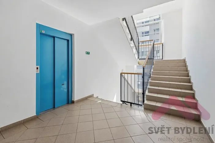 Pronájem bytu 2+kk, Praha - Krč, Tavolníková, 51 m2