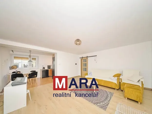 Prodej bytu 4+kk, Mikulovice, Hlavní, 109 m2