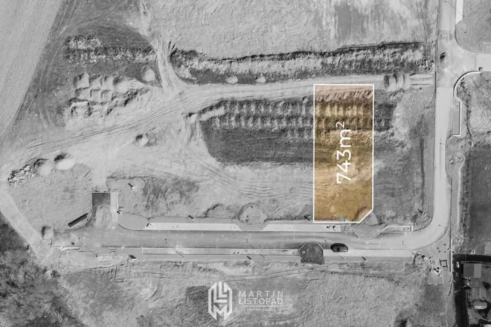 Prodej pozemku pro bydlení, Komárov, 729 m2