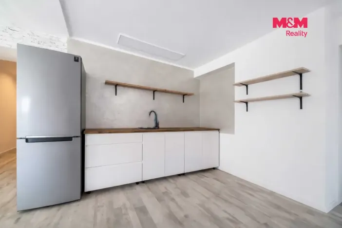 Prodej bytu 3+kk, Skořice, 73 m2