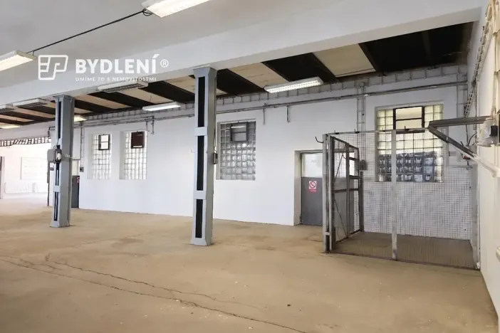 Pronájem výrobních prostor, Bílina, Důlní, 222 m2